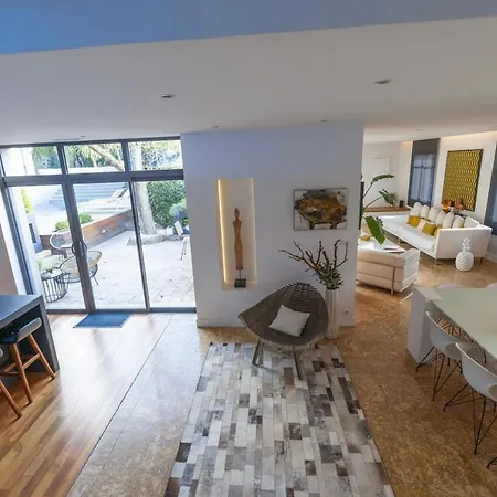 Villa House Avenue *